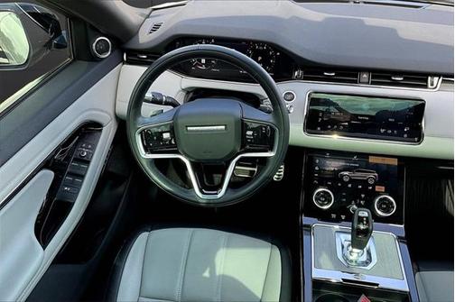 2022 Land Rover Range Rover Evoque R-Dynamic SE