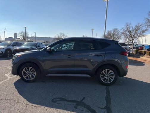 2018 Hyundai TUCSON SEL Plus