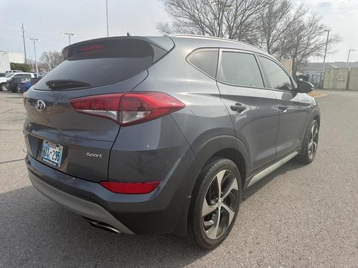 2018 Hyundai TUCSON Sport