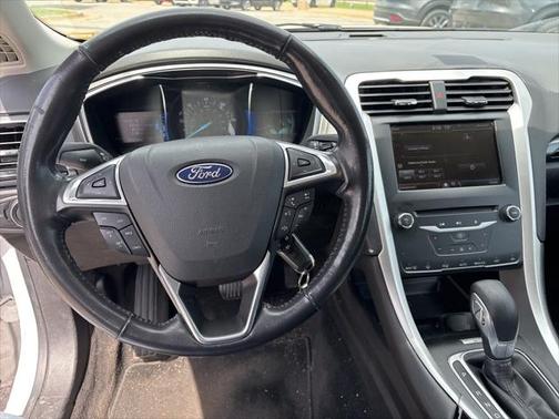 2013 Ford Fusion Hybrid SE Hybrid
