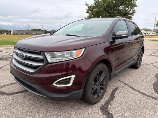 Burgundy 2018 Ford Edge SEL