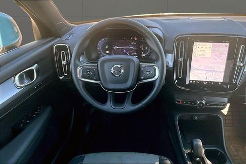 Fjord Blue Metallic 2025 Volvo XC40 B5 Core Bright Theme