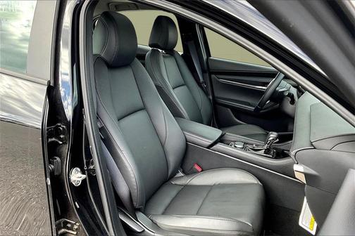 2025 Mazda Mazda3 FWD w/Preferred Package