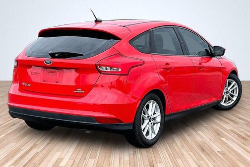 Race Red 2016 Ford Focus SE