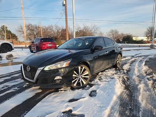2019 Nissan Altima 2.5 Platinum