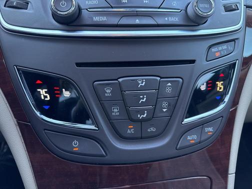 2015 Buick Regal Turbo/e-Assist Premium I