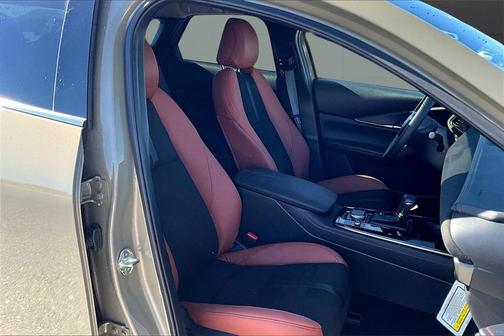 2025 Mazda CX-30 2.5 Carbon Turbo