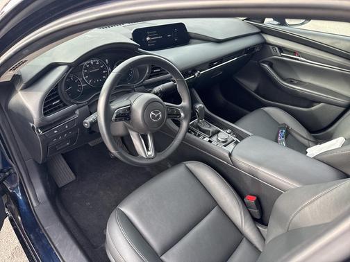 2025 Mazda Mazda3 FWD w/Preferred Package