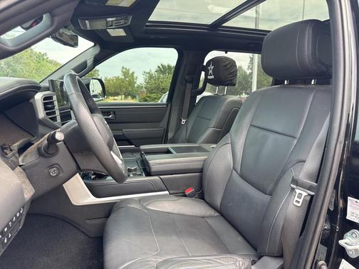 2023 Toyota Tundra Platinum