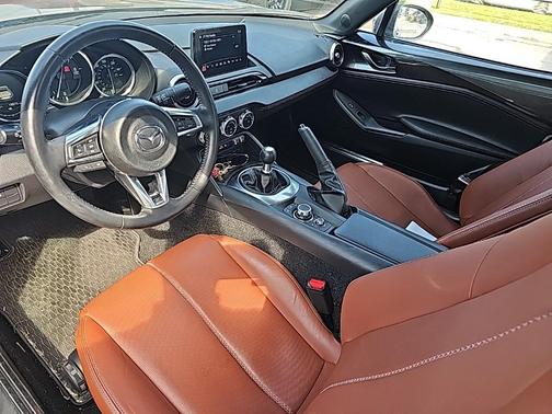 2023 Mazda MX-5 Miata RF Grand Touring