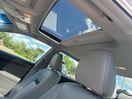 2014 Toyota Camry XLE