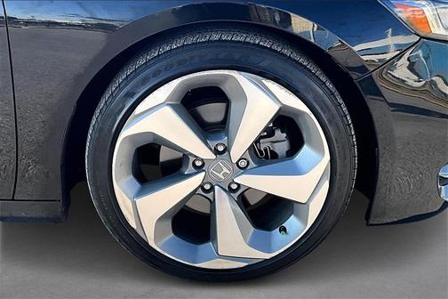 2018 Honda Accord Touring 2.0T