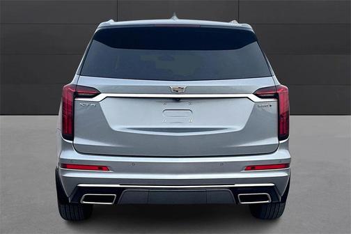 2024 Cadillac XT6 Luxury FWD
