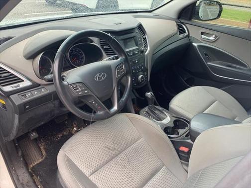 2014 Hyundai SANTA FE GLS
