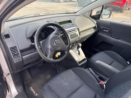 2009 Mazda Mazda5 Sport