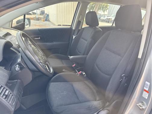 2009 Mazda Mazda5 Sport
