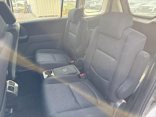 2009 Mazda Mazda5 Sport