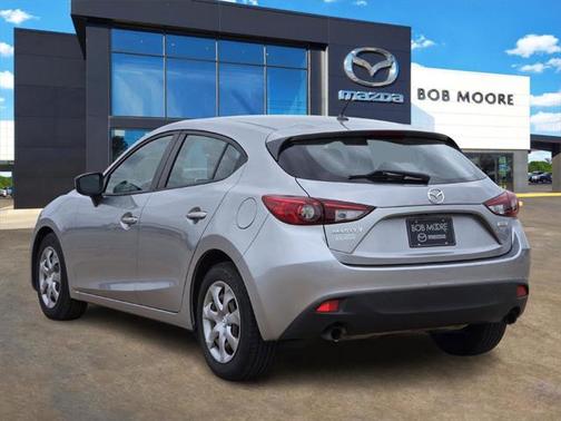 2016 Mazda Mazda3 i Sport