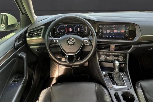 2019 Volkswagen Jetta 1.4T SEL Premium