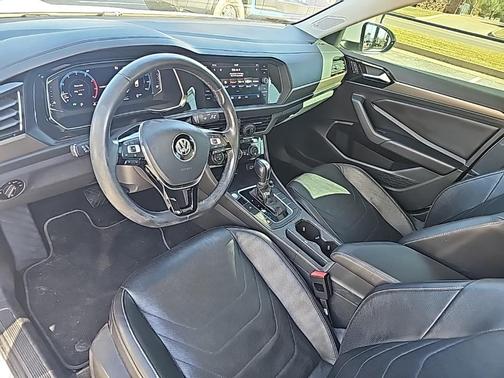 2019 Volkswagen Jetta 1.4T SEL Premium