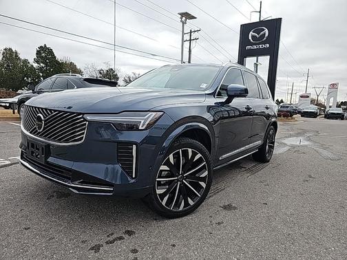 2025 Volvo XC90 B6 Ultra