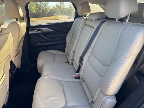 2023 Mazda CX-9 Touring