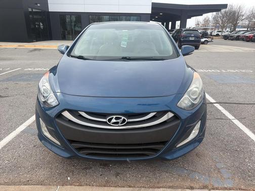 2014 Hyundai Elantra GT Base