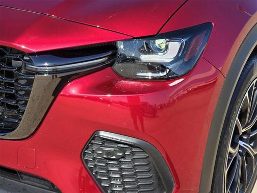 2025 Mazda CX-70 PHEV Premium Package