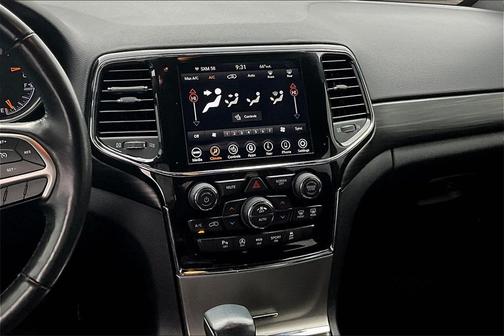 2021 Jeep Grand Cherokee Laredo