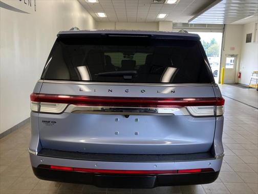 2022 Lincoln Navigator Black Label