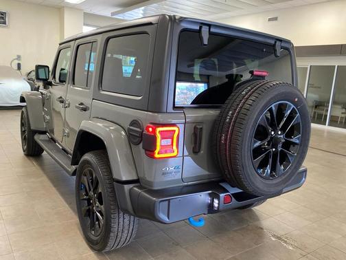 2022 Jeep Wrangler Unlimited 4xe Sahara