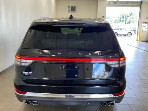2025 Lincoln Aviator Premiere