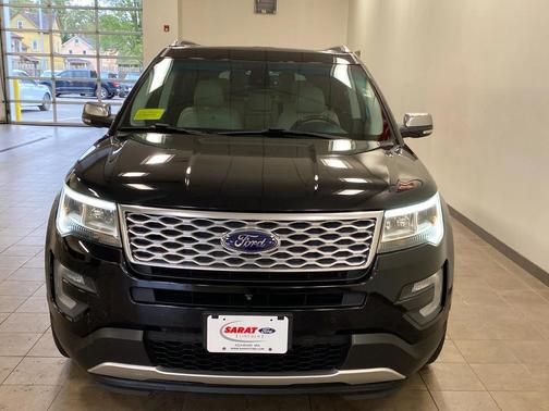 2017 Ford Explorer Platinum