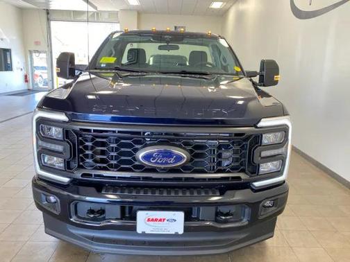 2025 Ford F-350 XLT