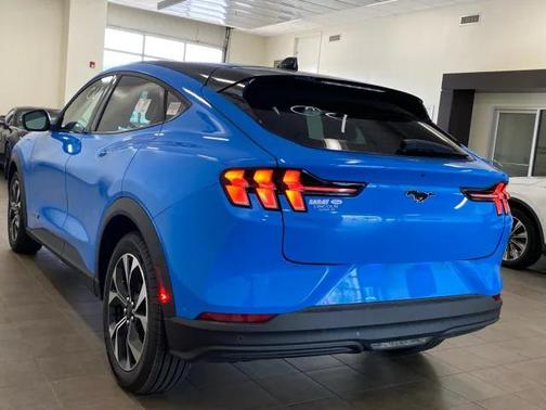 2024 Ford Mustang Mach-E Select