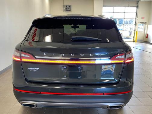 2023 Lincoln Nautilus Reserve