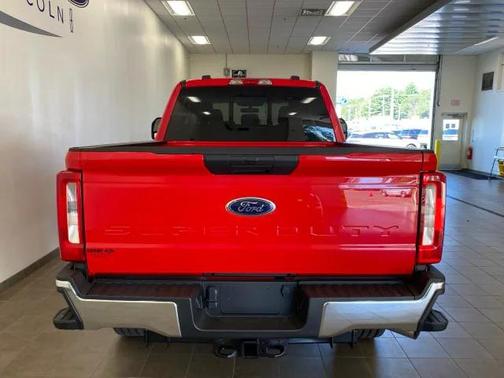 2026 Ford F-350 XLT