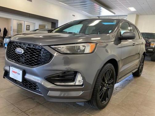 2022 Ford Edge ST Line
