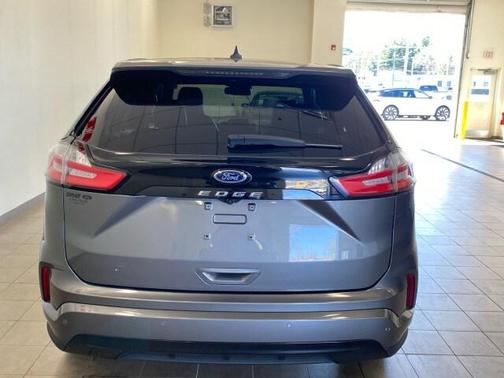 2022 Ford Edge ST Line