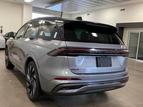 2025 Lincoln Nautilus Black Label