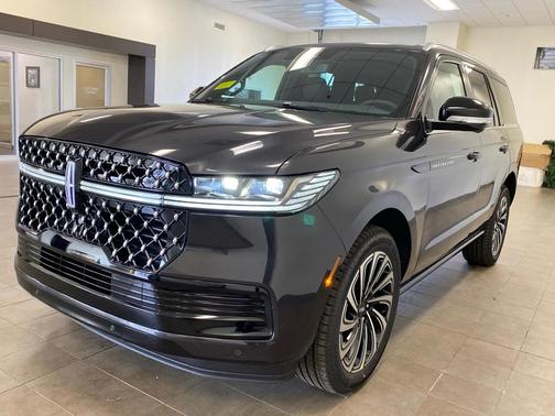 2025 Lincoln Navigator Black Label