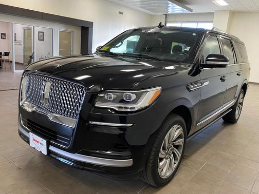 2023 Lincoln Navigator Reserve