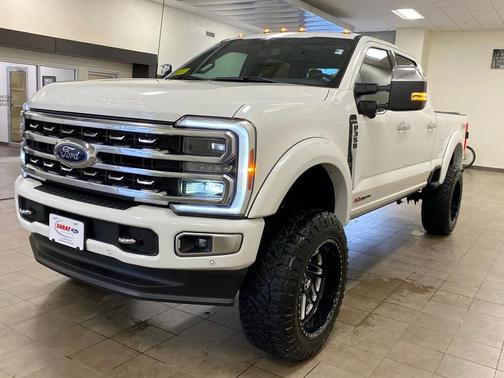 2024 Ford F-350 Platinum