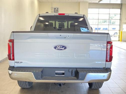 Avalanche 2026 Ford F-150 Lariat