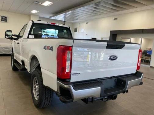 2025 Ford F-350 XL