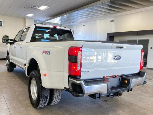 2024 Ford F-350 Lariat