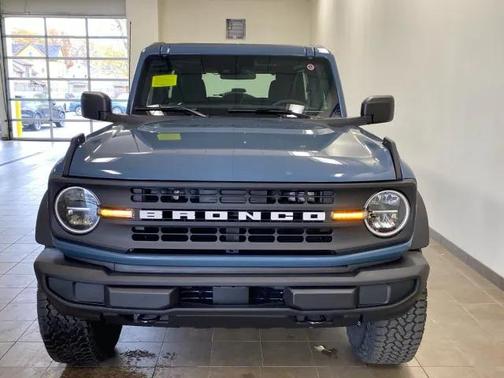 2025 Ford Bronco 2025 Ford Bronco 2DR SUV 100.4 WB 4WD