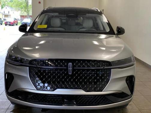 2025 Lincoln Nautilus Black Label