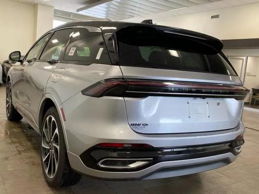 2025 Lincoln Nautilus Black Label