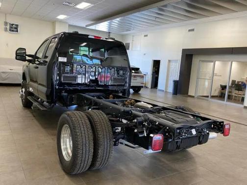 2025 Ford F-350 XL
